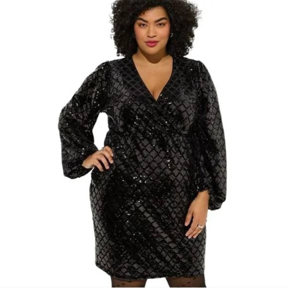Elegant Black Sequin Dress